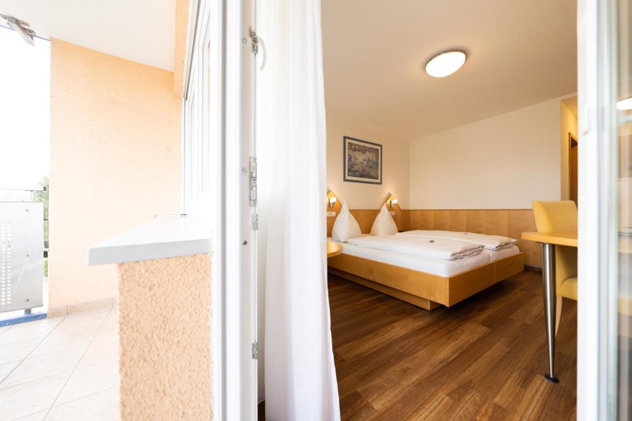 Ates Hotel Kehl Kültér fotó